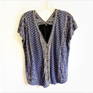 Lucky Brand shirt blue white geometric v neck button front chevron